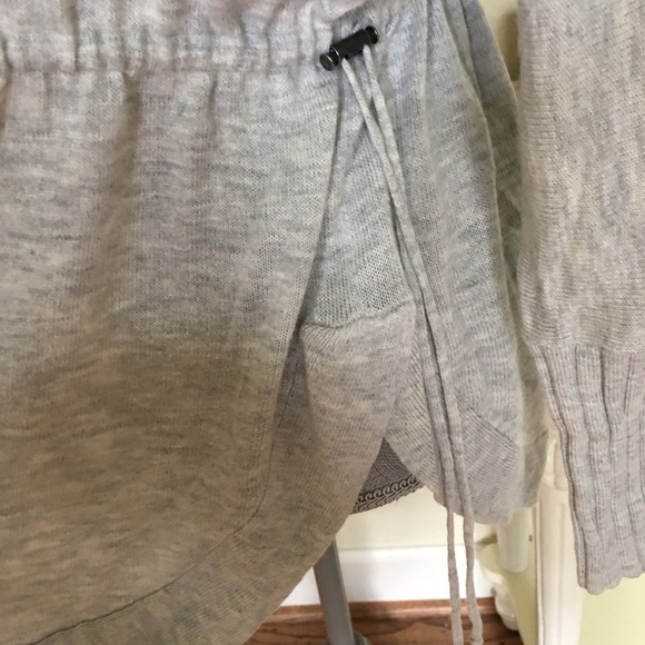 COPY - New - hooked sweater - Picture 2 of 4